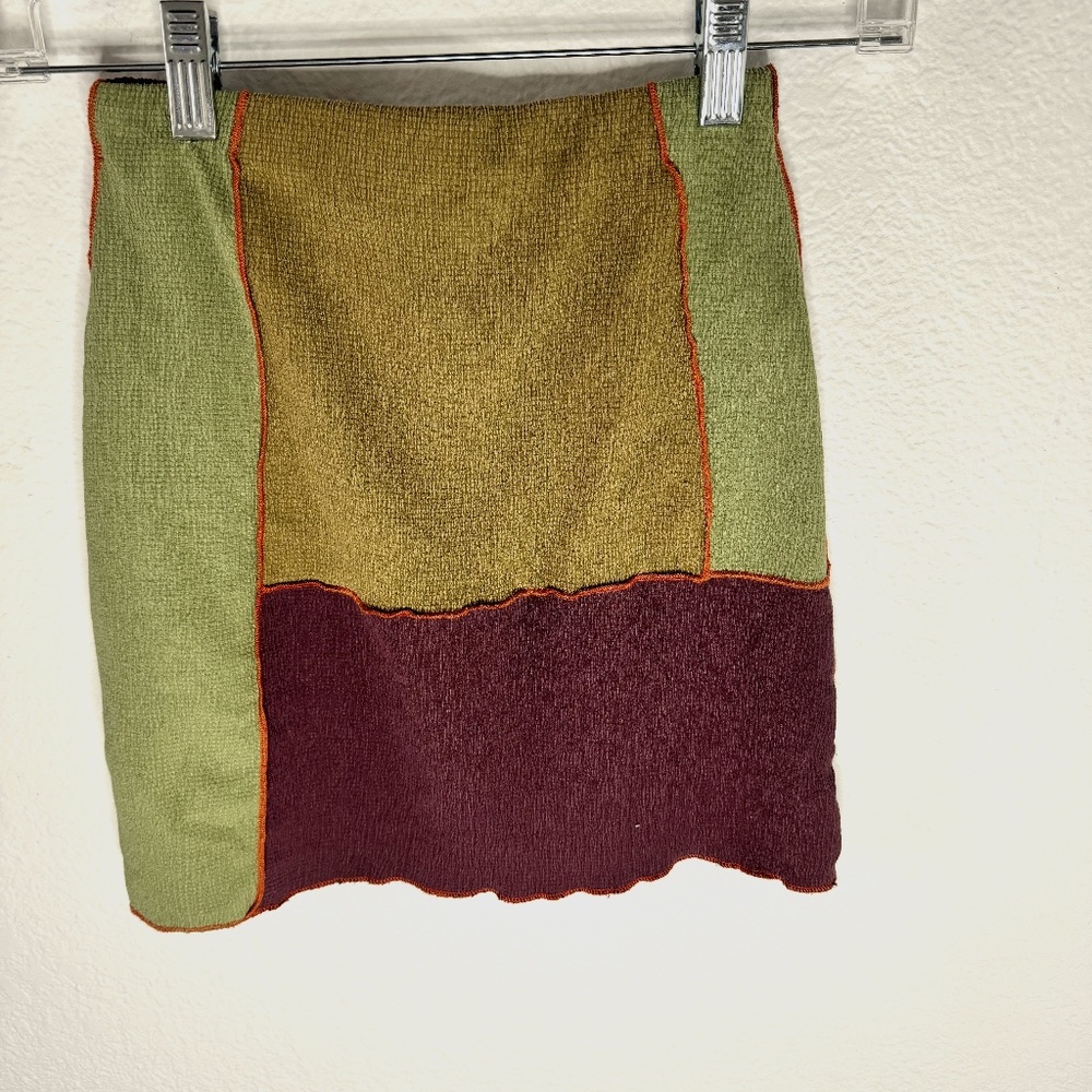 URBAN OUTFITTERS MINI SKIRT